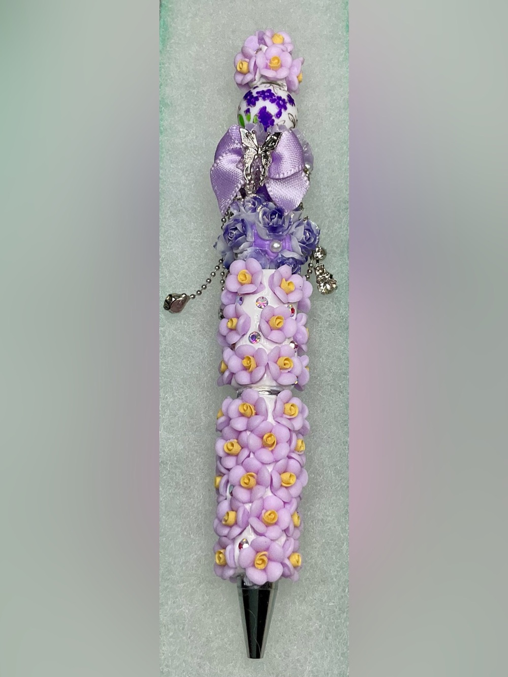 Hand Crafted Lavender Floral Cluster Ballpoint Pen with Lilac Bow